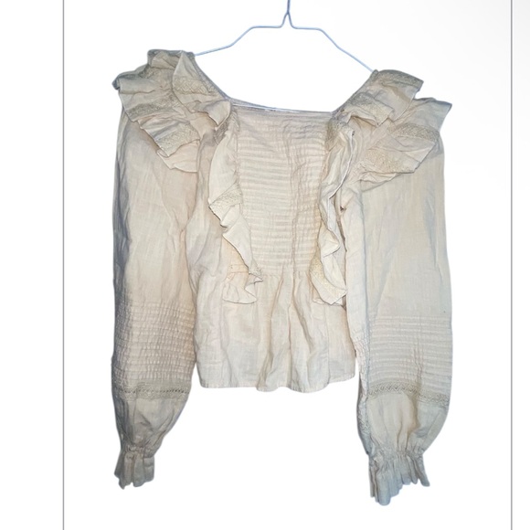 Elegant Cream Ruffle Blouse - Picture 2 of 4